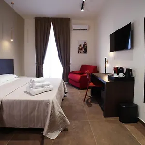 Sciuscia Beb Spaccanapoli Bed and breakfast