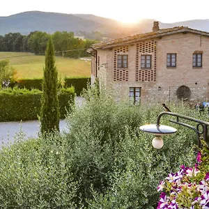 https://casa-di-campagna-in-toscana.it-tuscanyhotel.com